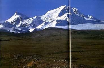 Shishapangma Book - Climbing the World's 14 Highest Mountains: The History Of The 8000-Meter Peaks - Shishapangma From North